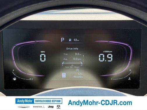 Snow White Pearl 2023 Kia Sportage LX