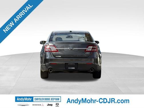 Magnetic 2017 Ford Taurus SEL