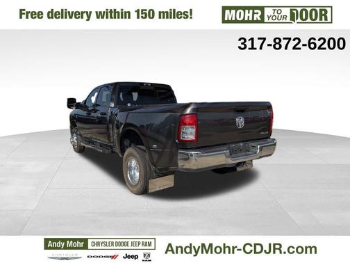 2023 RAM 3500 Tradesman Crew Cab 4x4 8' Box