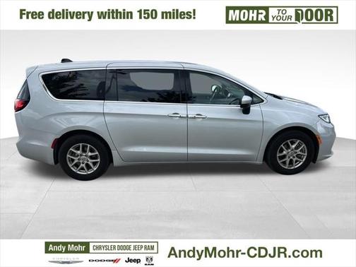 2023 Chrysler Pacifica Touring L