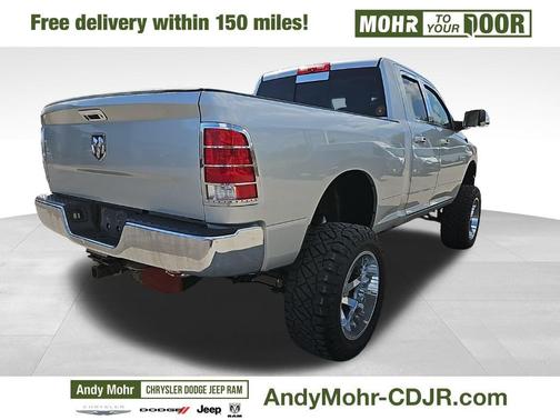 2016 RAM 1500 SLT