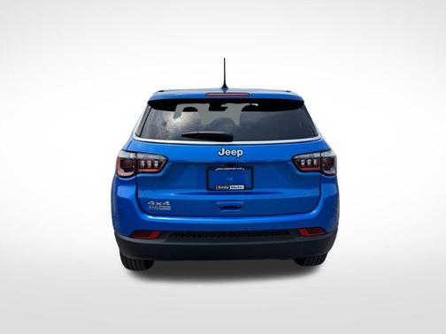 2025 Jeep Compass Sport
