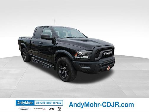 Diamond Black Crystal Pearlcoat 2021 RAM 1500 Classic Warlock Quad Cab 4x4 6'4' Box