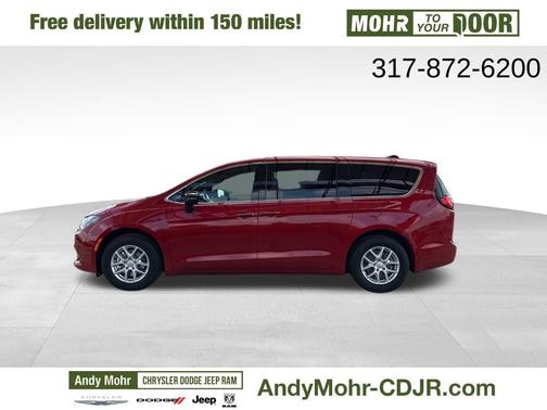 2025 Chrysler Voyager LX