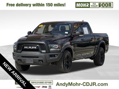 Diamond Black 2022 RAM 1500 Classic SLT