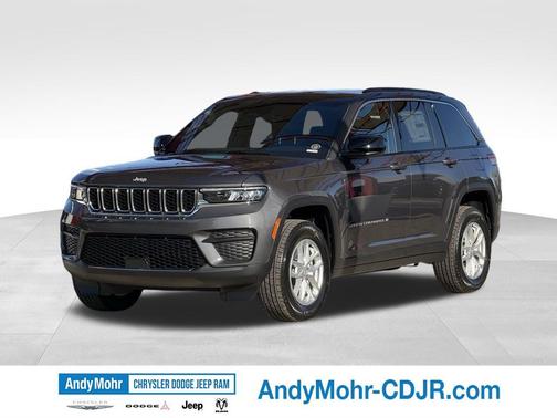 Baltic Gray Metallic Clearcoat 2026 Jeep Grand Cherokee Altitude