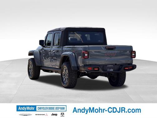 Anvil Clearcoat 2026 Jeep Gladiator Mojave 4x4