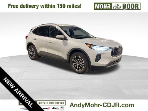 2025 Ford Escape PHEV SE