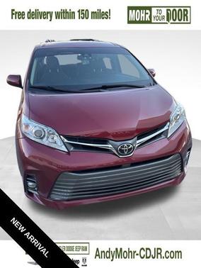 2018 Toyota Sienna XLE Premium