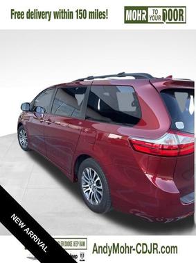 2018 Toyota Sienna XLE Premium