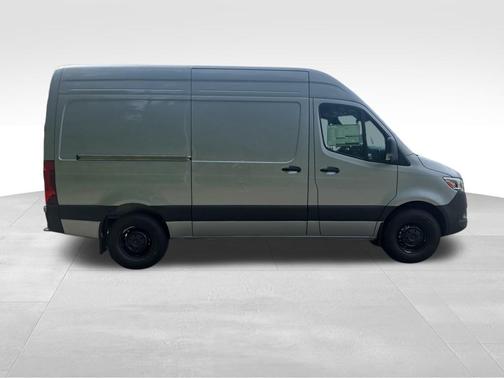 2025 Mercedes-Benz Sprinter 2500 Standard Roof