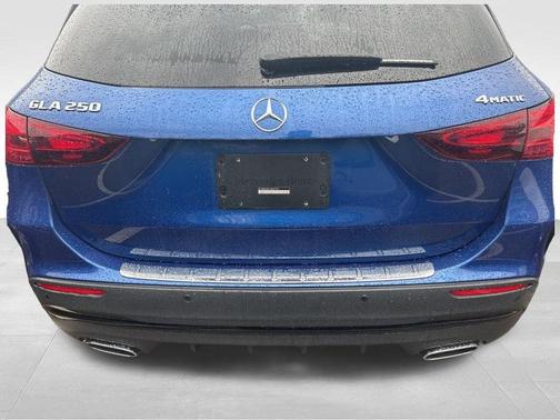 2025 Mercedes-Benz GLA 250 Base 4MATIC