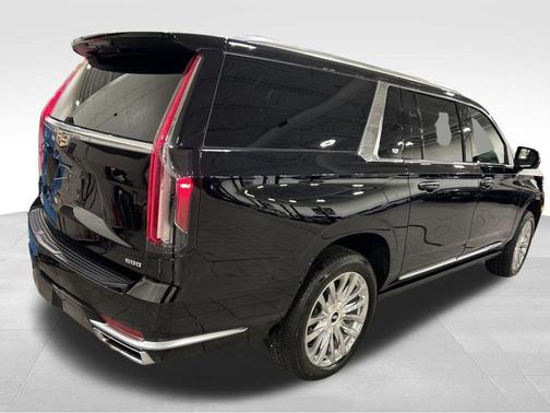 2024 Cadillac Escalade ESV Premium Luxury