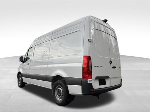 2025 Mercedes-Benz Sprinter 2500 Standard Roof