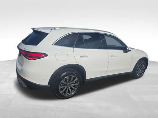 2026 Mercedes-Benz GLC 300 Base 4MATIC