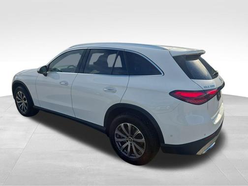 2026 Mercedes-Benz GLC 300 Base 4MATIC