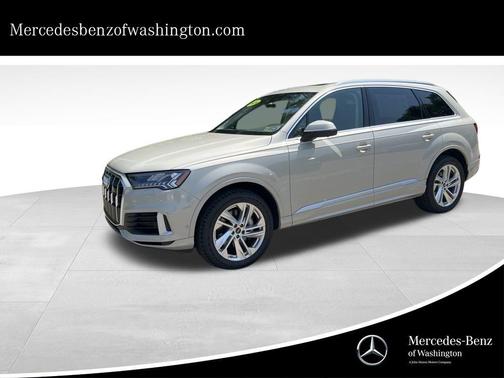 2024 Audi Q7 55 Premium Plus