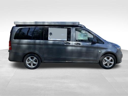 2023 Mercedes-Benz Metris Base