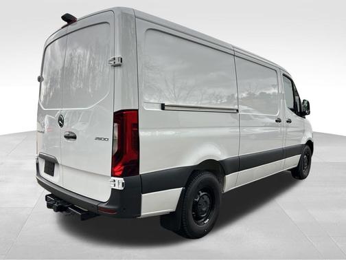 2024 Mercedes-Benz Sprinter 2500 144 WB