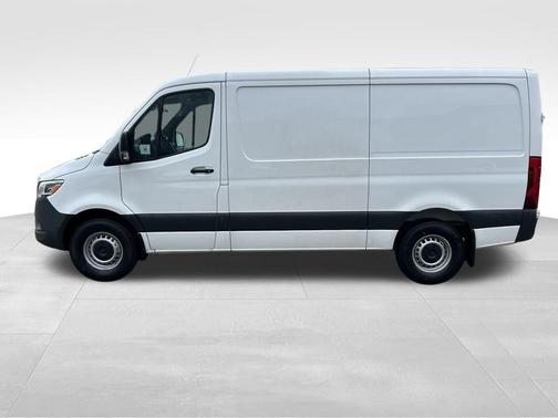 2026 Mercedes-Benz Sprinter 2500 Standard Roof