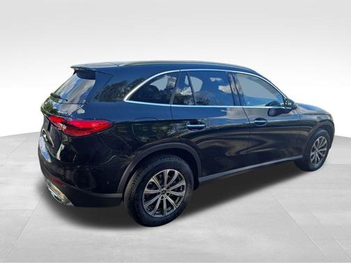 2026 Mercedes-Benz GLC 300 Base 4MATIC