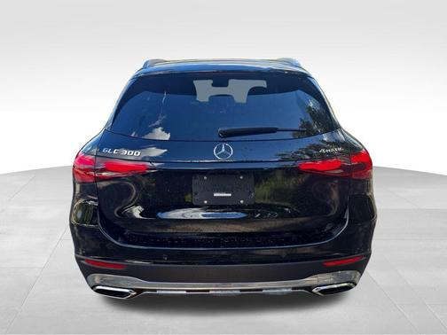 2026 Mercedes-Benz GLC 300 Base 4MATIC