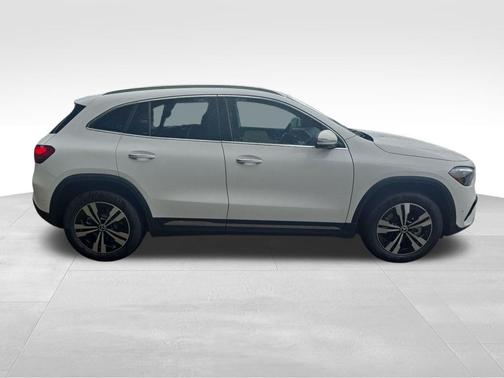 2026 Mercedes-Benz GLA 250 Base 4MATIC