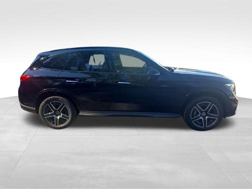 2026 Mercedes-Benz GLC 300 Base 4MATIC