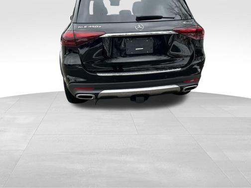 2025 Mercedes-Benz GLE 450e 4MATIC