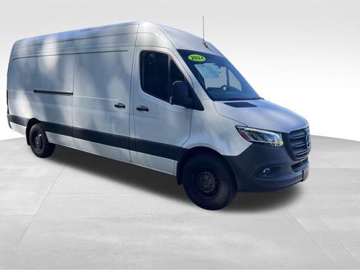2024 Mercedes-Benz Sprinter 2500 High Roof