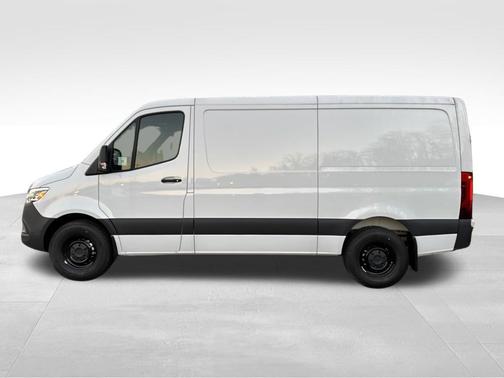 2024 Mercedes-Benz Sprinter 2500 144 WB