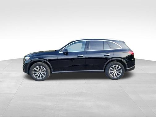 2025 Mercedes-Benz GLC 300 Base 4MATIC