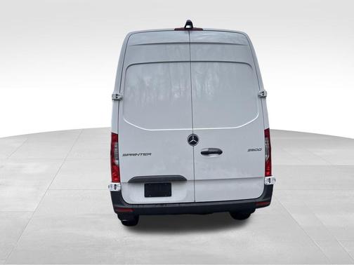 2025 Mercedes-Benz Sprinter 2500 Standard Roof