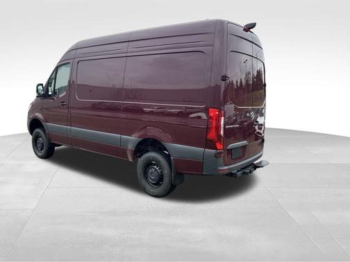 2025 Mercedes-Benz Sprinter 2500 Standard Roof