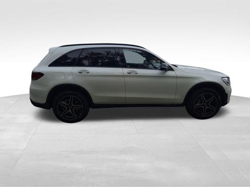 2022 Mercedes-Benz GLC 300 Base 4MATIC
