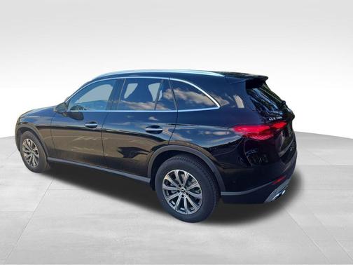 2026 Mercedes-Benz GLC 300 Base 4MATIC