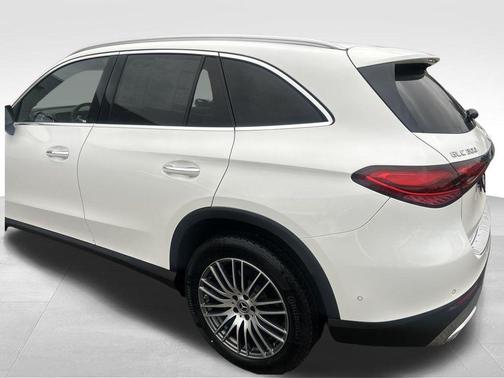 2025 Mercedes-Benz GLC 300 Base 4MATIC