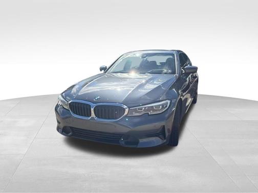 2022 BMW 330e xDrive