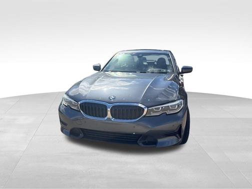 2022 BMW 330e xDrive