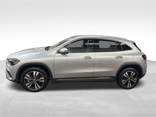 2025 Mercedes-Benz GLA 250 Base 4MATIC