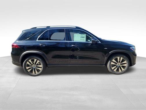 2025 Mercedes-Benz GLE 450e 4MATIC