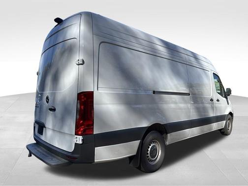 2024 Mercedes-Benz eSprinter 2500 170 WB High Roof Cargo