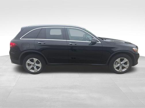 2018 Mercedes-Benz GLC 300 Base 4MATIC