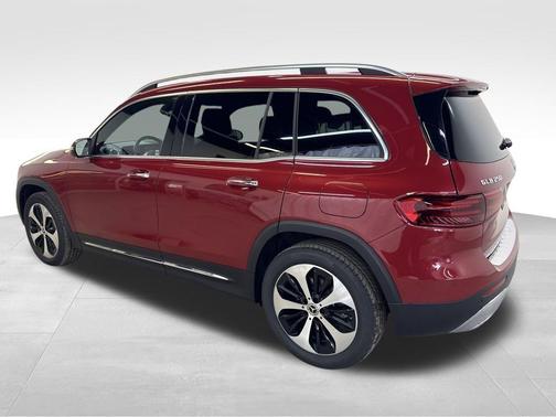 2025 Mercedes-Benz GLB 250 Base 4MATIC