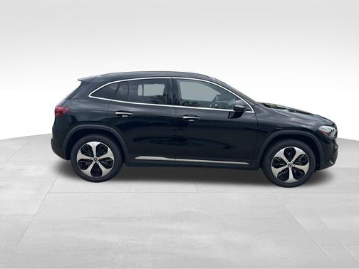 2026 Mercedes-Benz GLA 250 Base 4MATIC