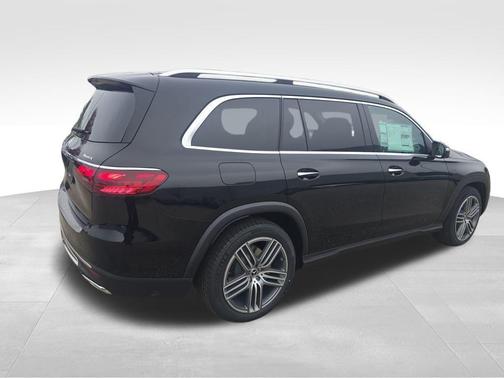 2026 Mercedes-Benz GLS 450 4MATIC
