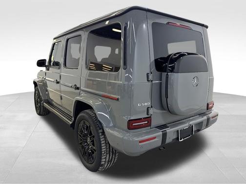 2025 Mercedes-Benz G-Class Base