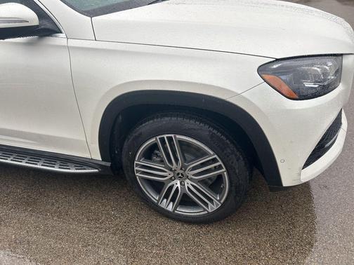 2023 Mercedes-Benz GLS 450 4MATIC