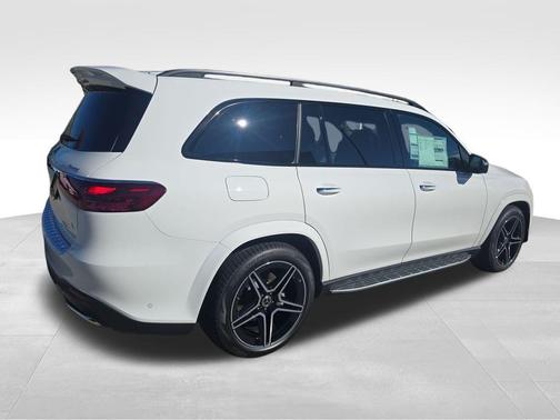 2026 Mercedes-Benz GLS 450 4MATIC