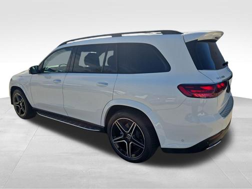 2026 Mercedes-Benz GLS 450 4MATIC